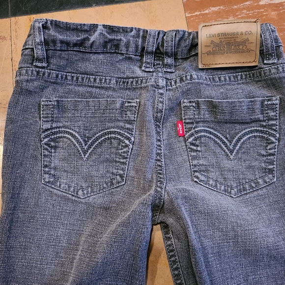 Levi's bootcut jeans denim in a youth girls size 10. Gray heathered EUC - Picture 6 of 13